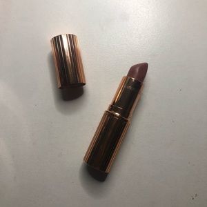 Charlotte Tilbury Matte Revolution Lipstick